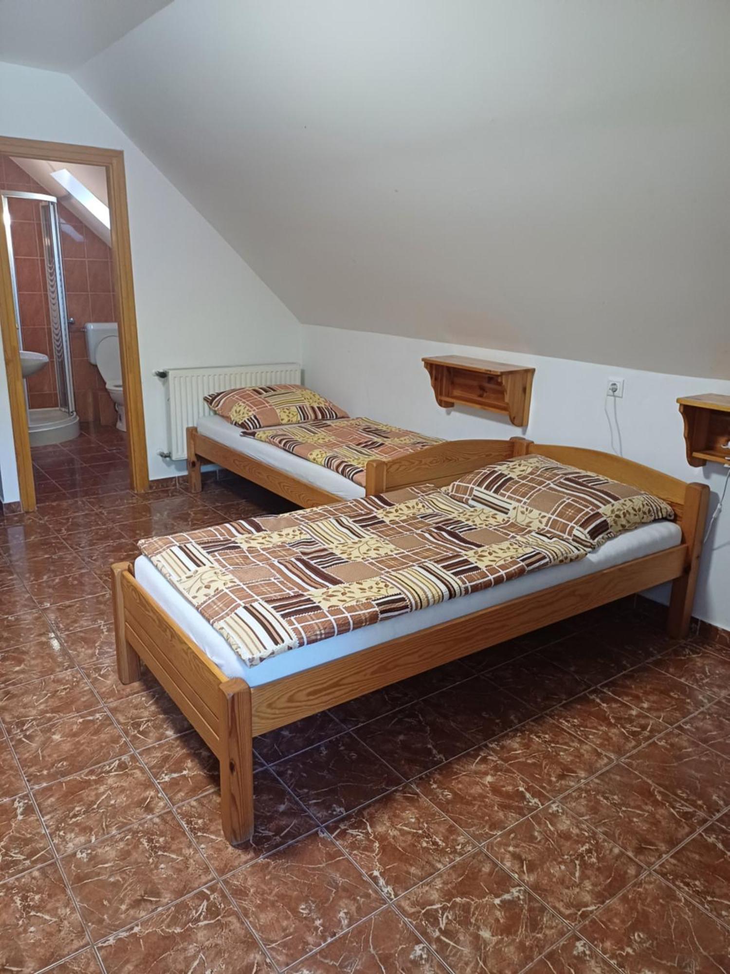 Zanati Apartmannház Nagykapornak Exterior foto